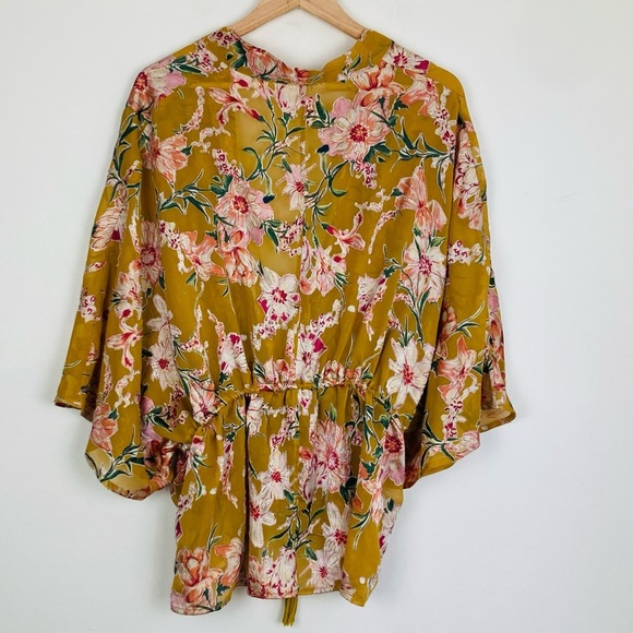 Free People Floral Yellow Kimono Top - Picture 9 of 11
